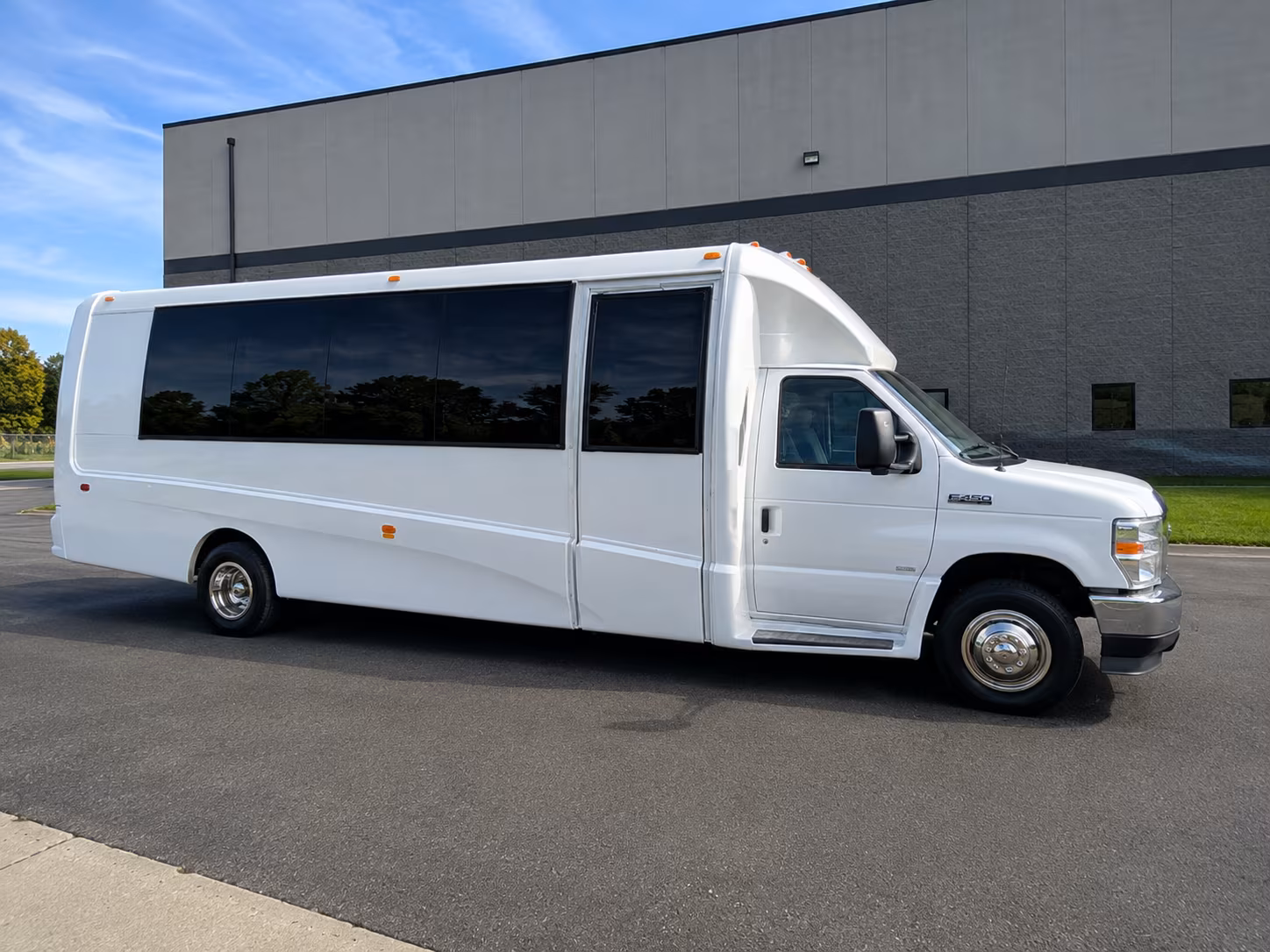 music festival shuttle buses for metlife stadium events and meadowlands shows