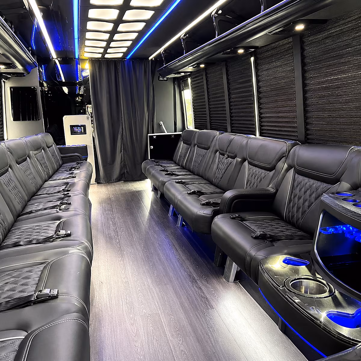 party buses and charter buses to yankees games at yankee stadium